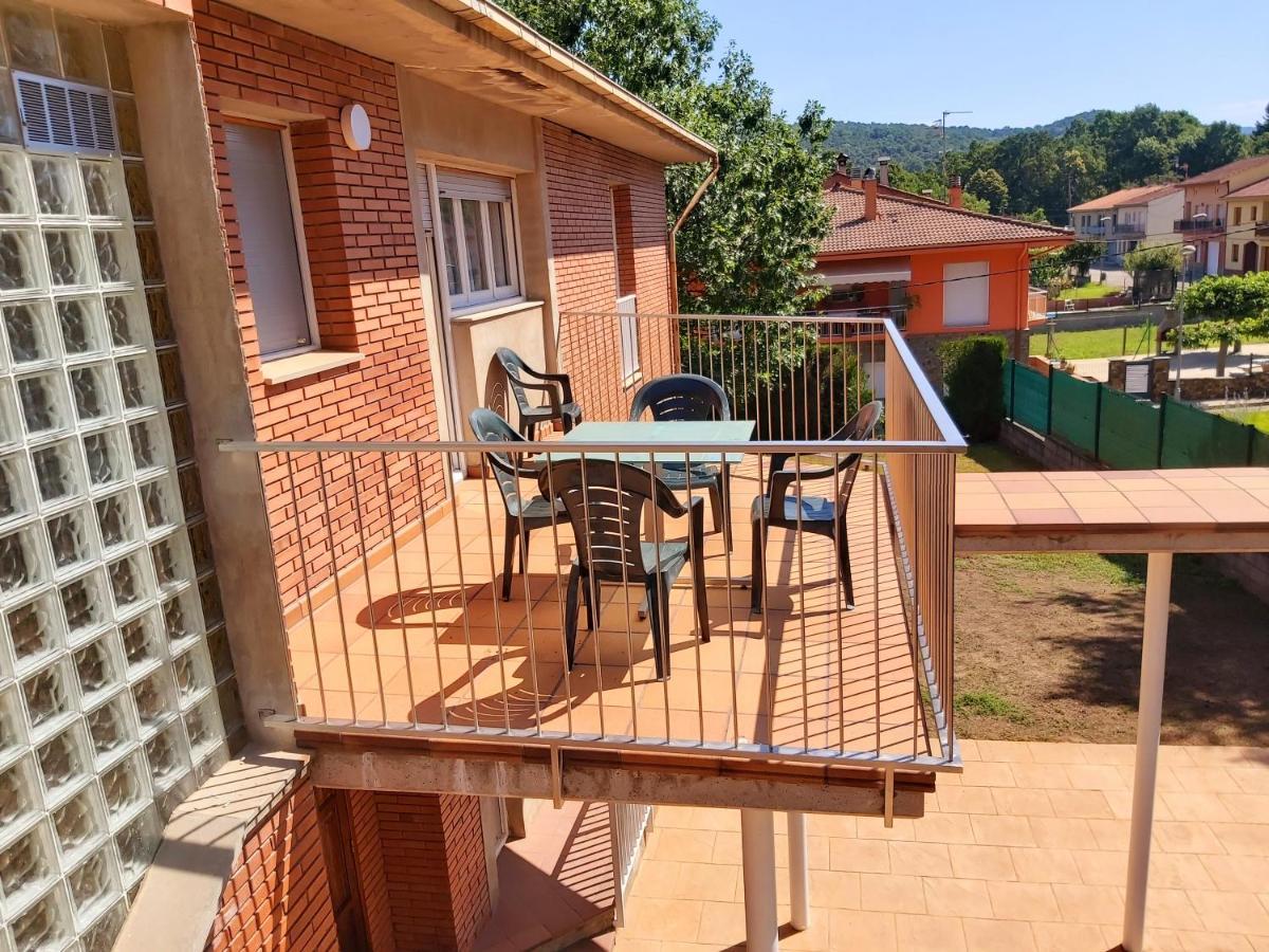 Apartamentos La Francesa Santa Pau Exteriör bild