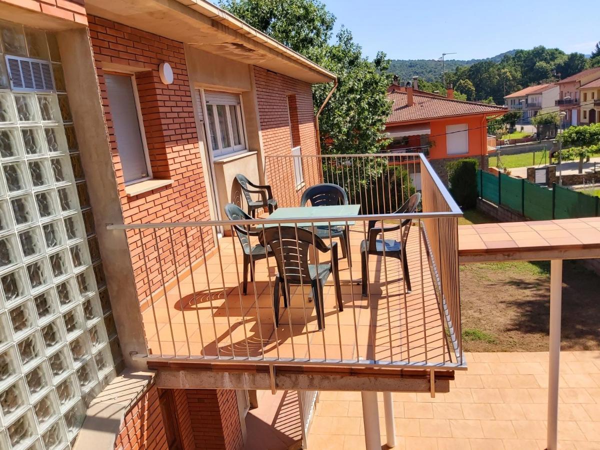 Apartamentos La Francesa Santa Pau Exteriör bild