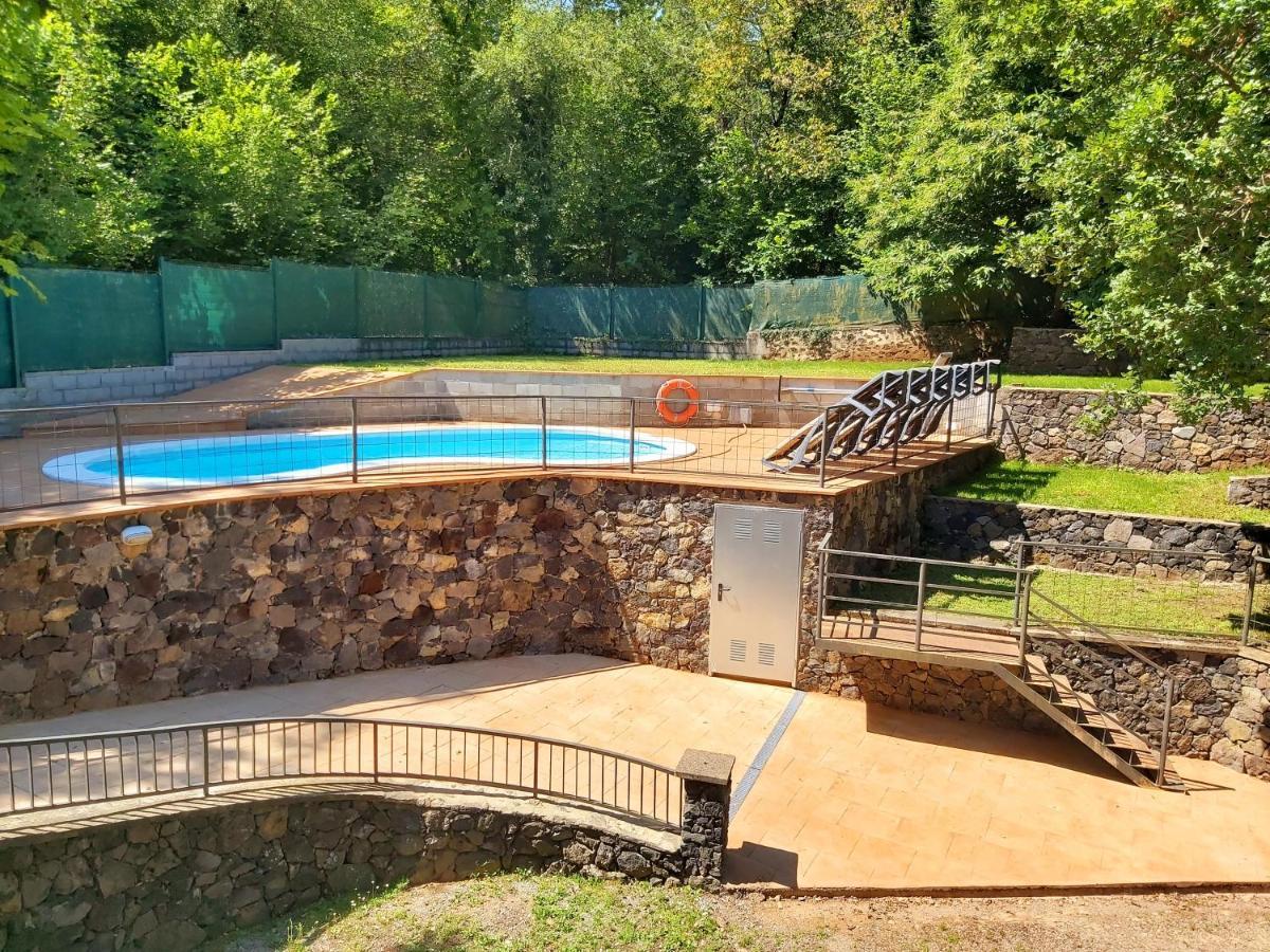 Apartamentos La Francesa Santa Pau Exteriör bild