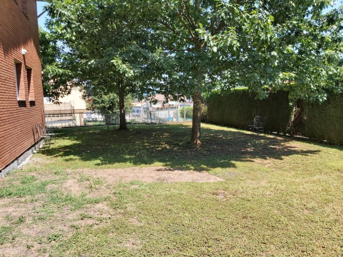 Apartamentos La Francesa Santa Pau Exteriör bild