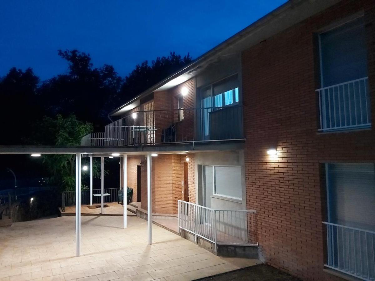 Apartamentos La Francesa Santa Pau Exteriör bild