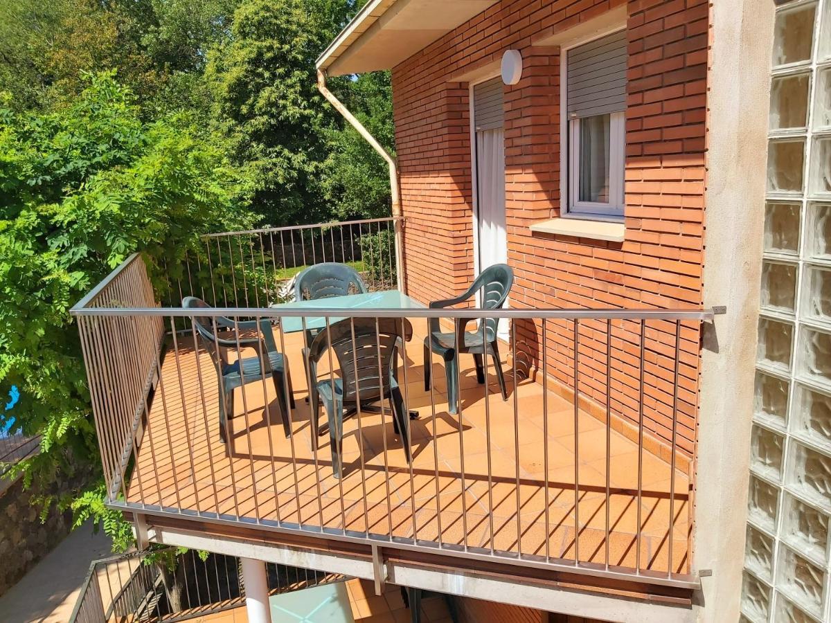 Apartamentos La Francesa Santa Pau Exteriör bild